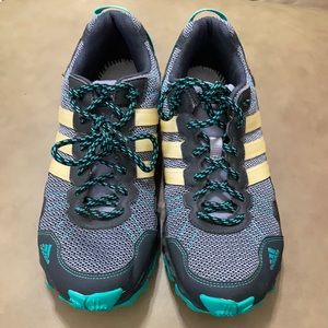 Adidas Trail Running sneakers. Gray , turquoise and yellow Sz 9
